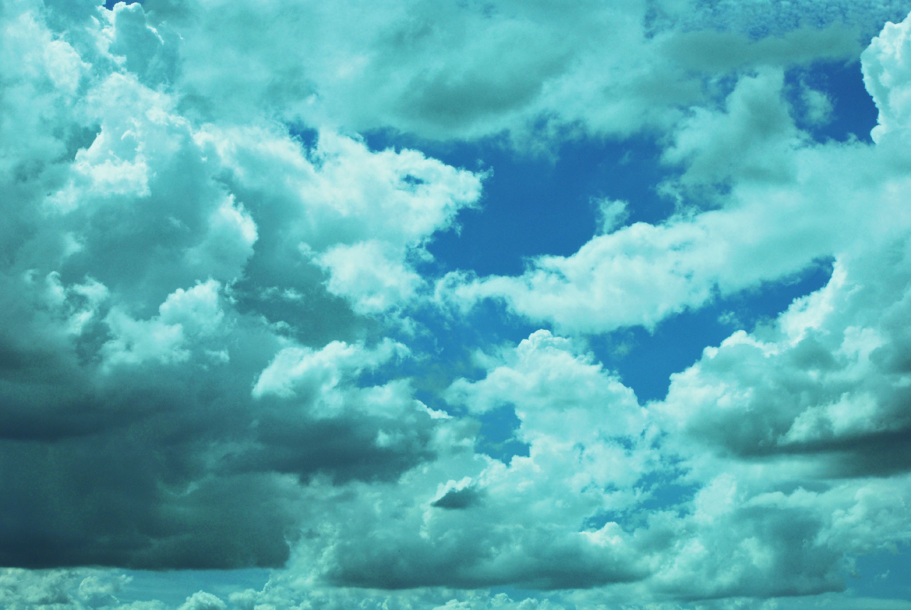 fullmoon-CLOUDS