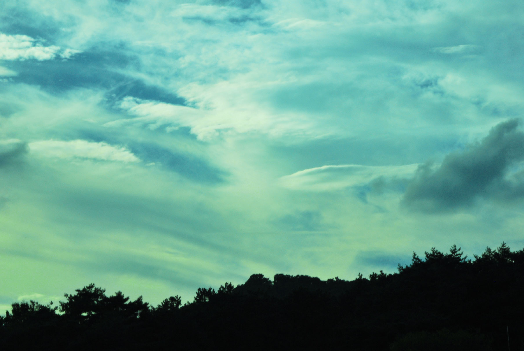 fullmoon-CLOUDS