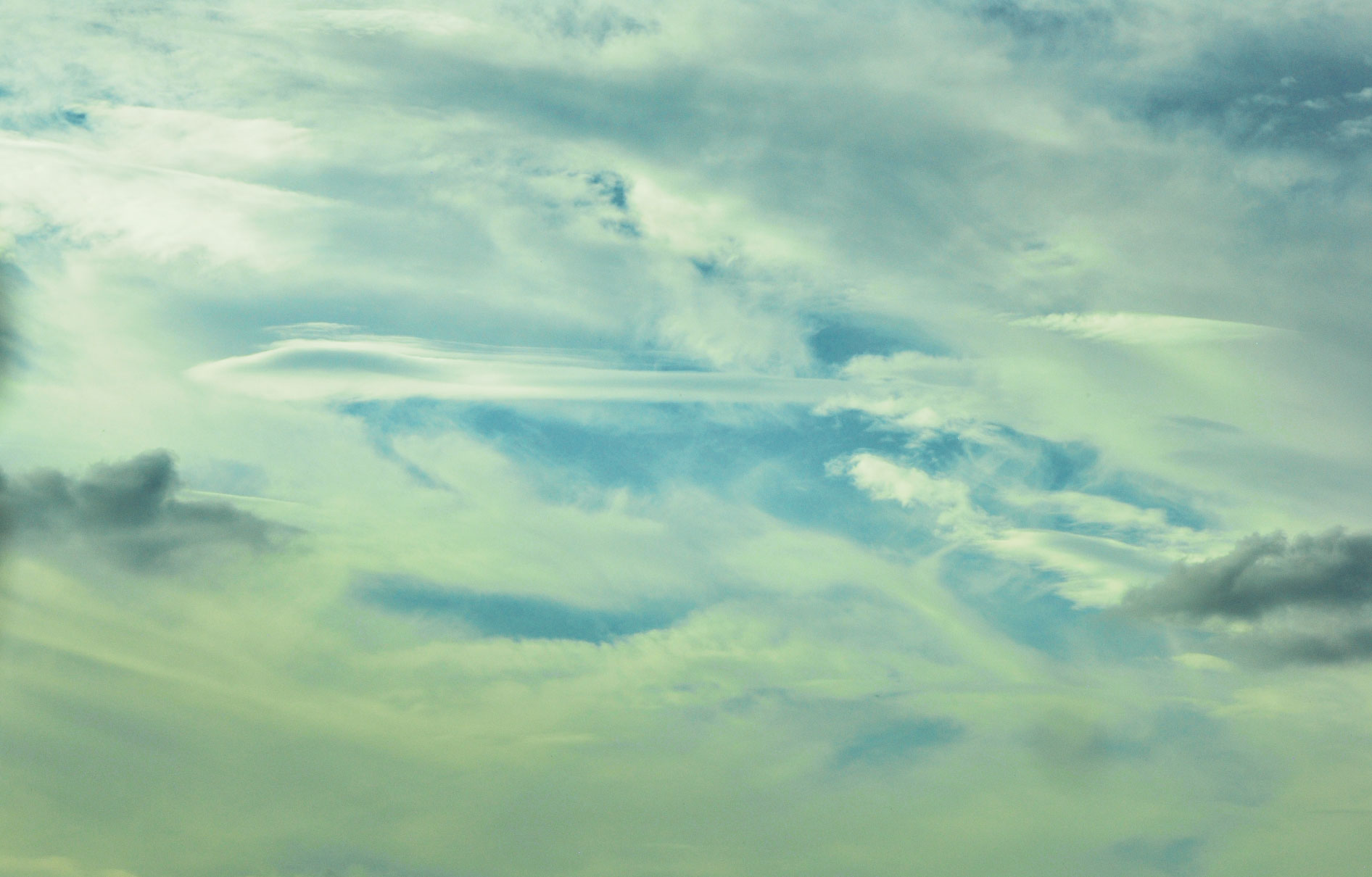 fullmoon-CLOUDS