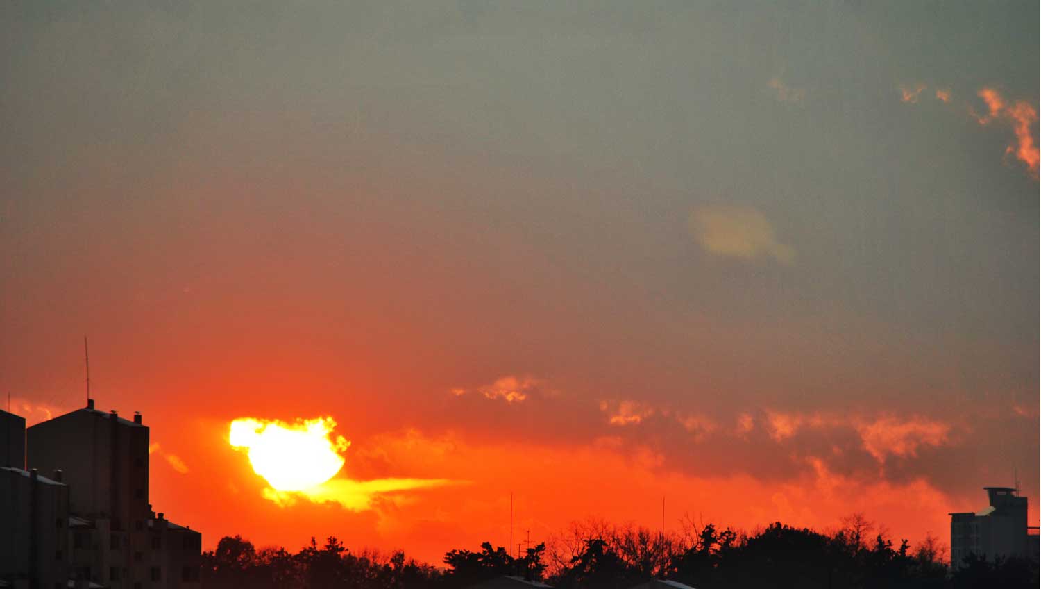 Last sunset of November 2024