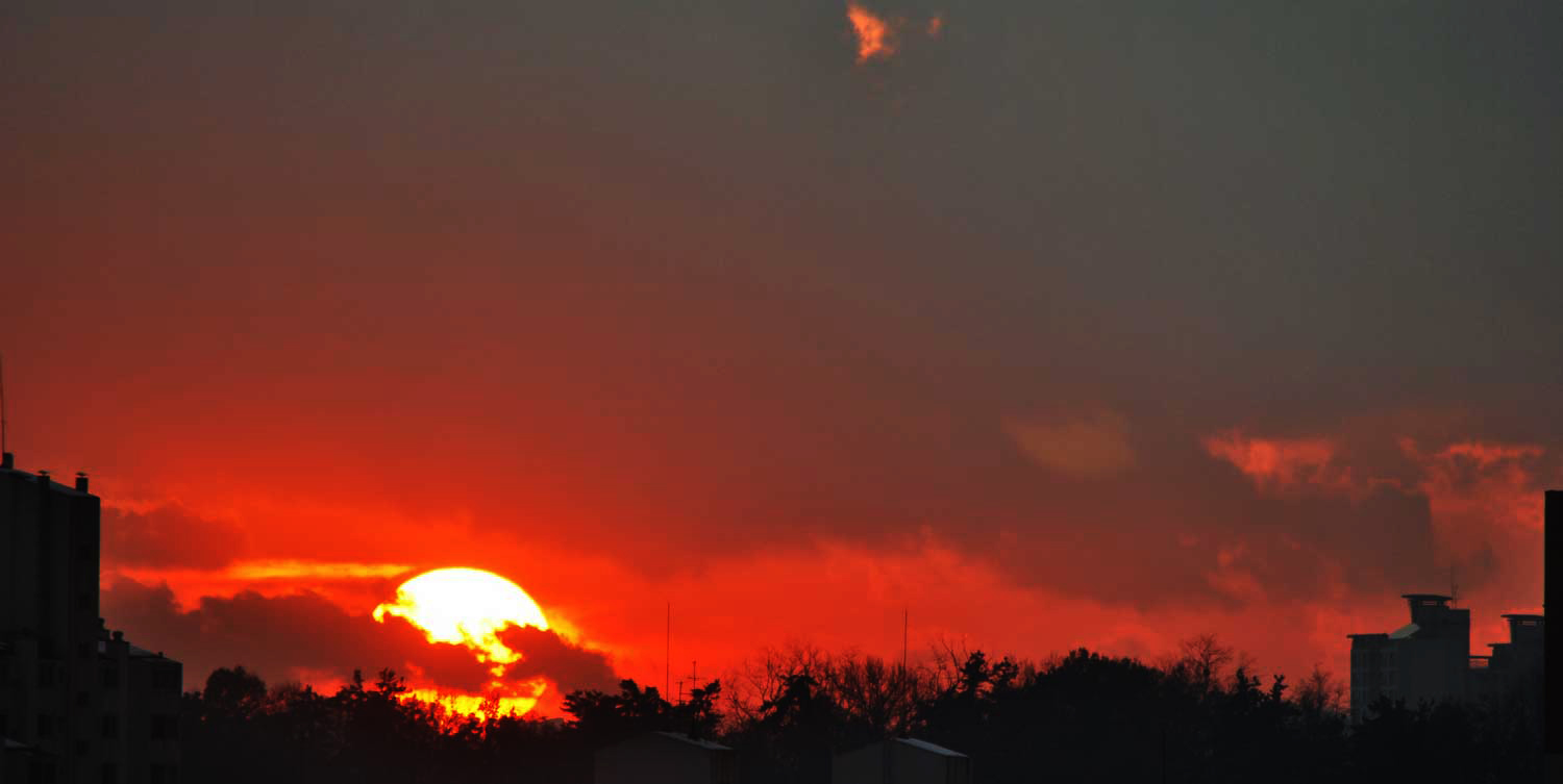 Last sunset of November 2024