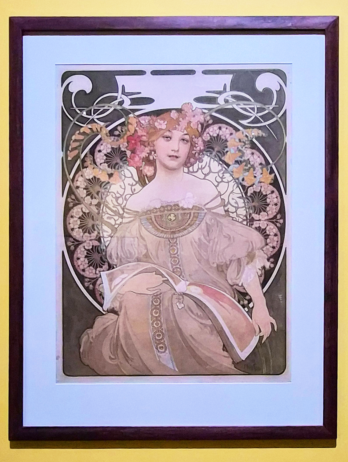 메데이아(Médée) 포스터 1898 사라 베르나르가 주연을 맡은 동명의 비극을 홍보하기 위한 포스터. A poster promoting the eponymous tragedy starring Sarah Bernhardt.