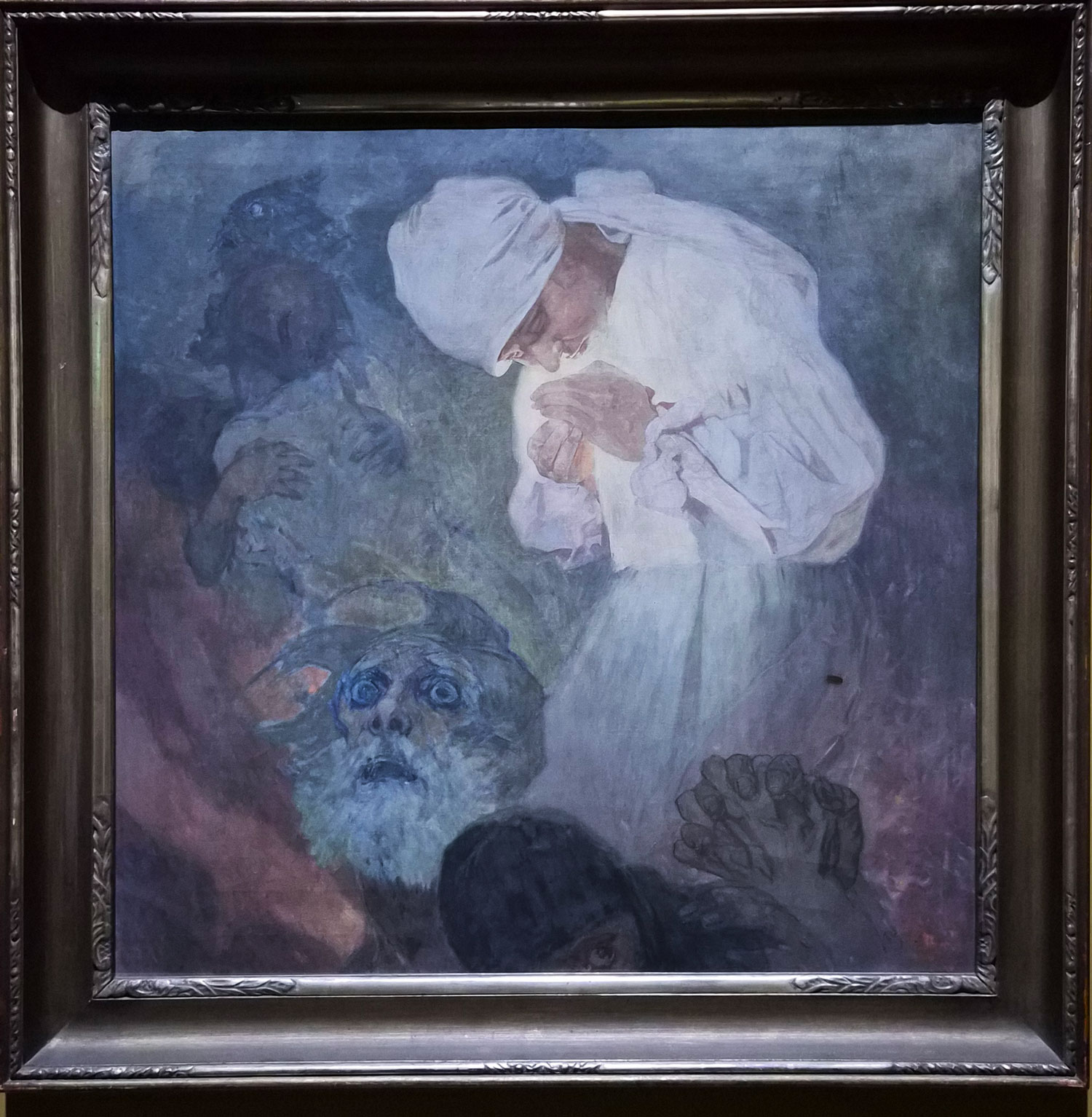 희망의 빛(The Light of Hope) 1933년, 체코슬로바키아 독립 15주년을 기념하는 시기에 제작되었고 당시 히틀러의 집권과 나치즘의 확산으로 유럽에 전쟁의 공포가 드리우던 어두운 시대상을 반영하고 있는데, 원래 무하가 계획했던 '전쟁의 참혹함'을 다룬 대형 유화 연작을 위한 습작(study)으로 알려져 있다. 어둠 속에서 간절히 기도하는 인물과 어둠 속에 공포에 질린 인물을 화폭에 함께 담아 극적인 대조를 이루며 인류애와 희망 메시지를 전달하려는 의도로 보인다. Produced in 1933 to commemorate the 15th anniversary of Czechoslovakia's independence, it reflects the dark times of the time, when Hitler's rise to power and the spread of Nazism brought the horrors of war to Europe. It is known to have been a study for a large-scale oil painting series originally planned by Mucha to depict the 